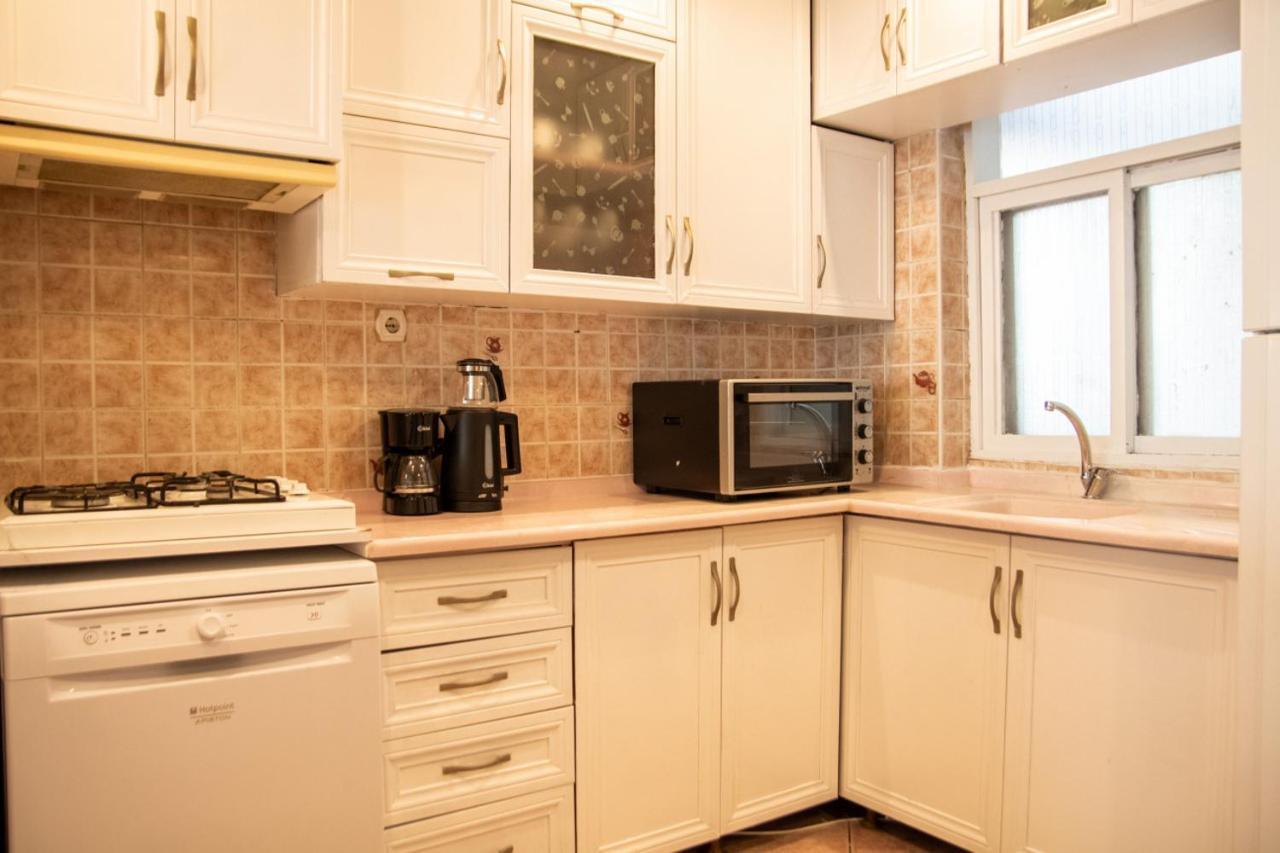 Flat With Sea View Near Karsiyaka Coast Esmirna Exterior foto